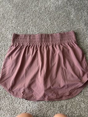 Nike Dri-FIT Skort in Dusty Mauve